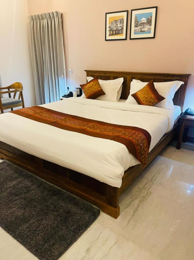 Dheergarh Palace Udaipur Exterior foto